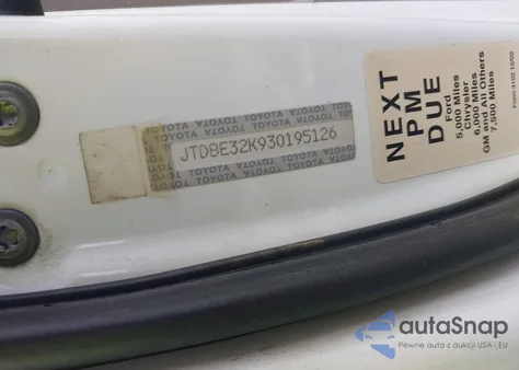 2003 Toyota Camry Le z USA, uszkodzony, nr VIN JTDBE32K930195126